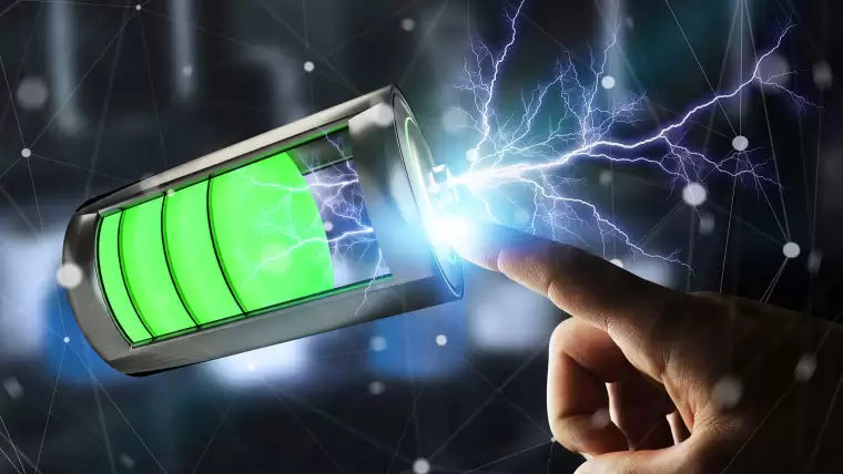 akıllı telefon aniden patladı